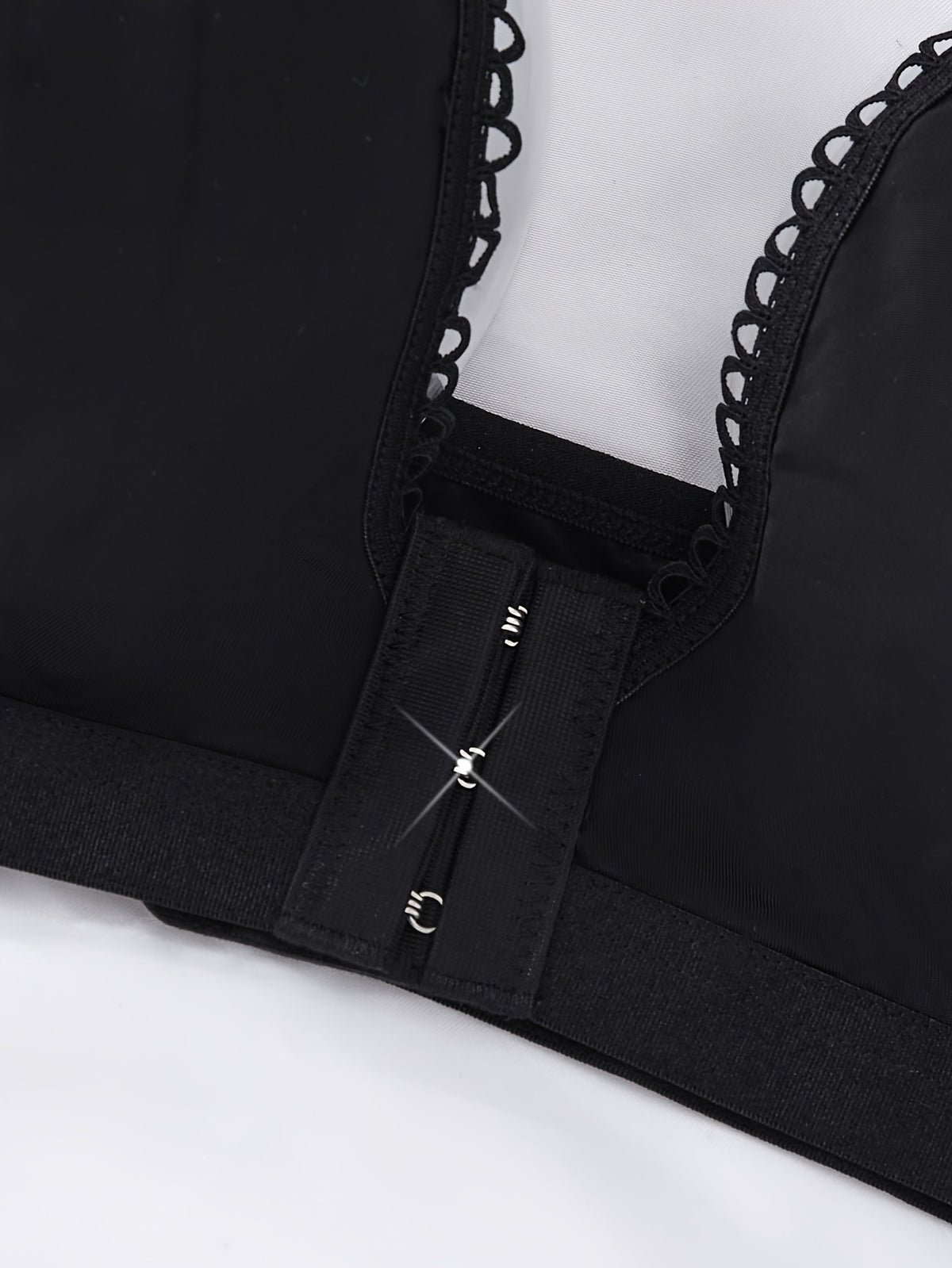 Soutien-gorge grande taille — Noir lisse à bord festonné