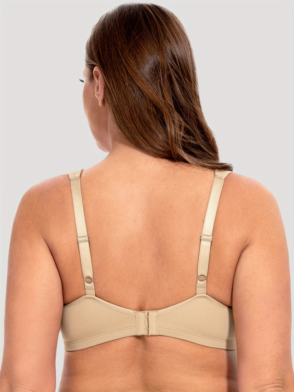 Soutien-gorge grande taille, bonnet moulé lisse ton sur ton