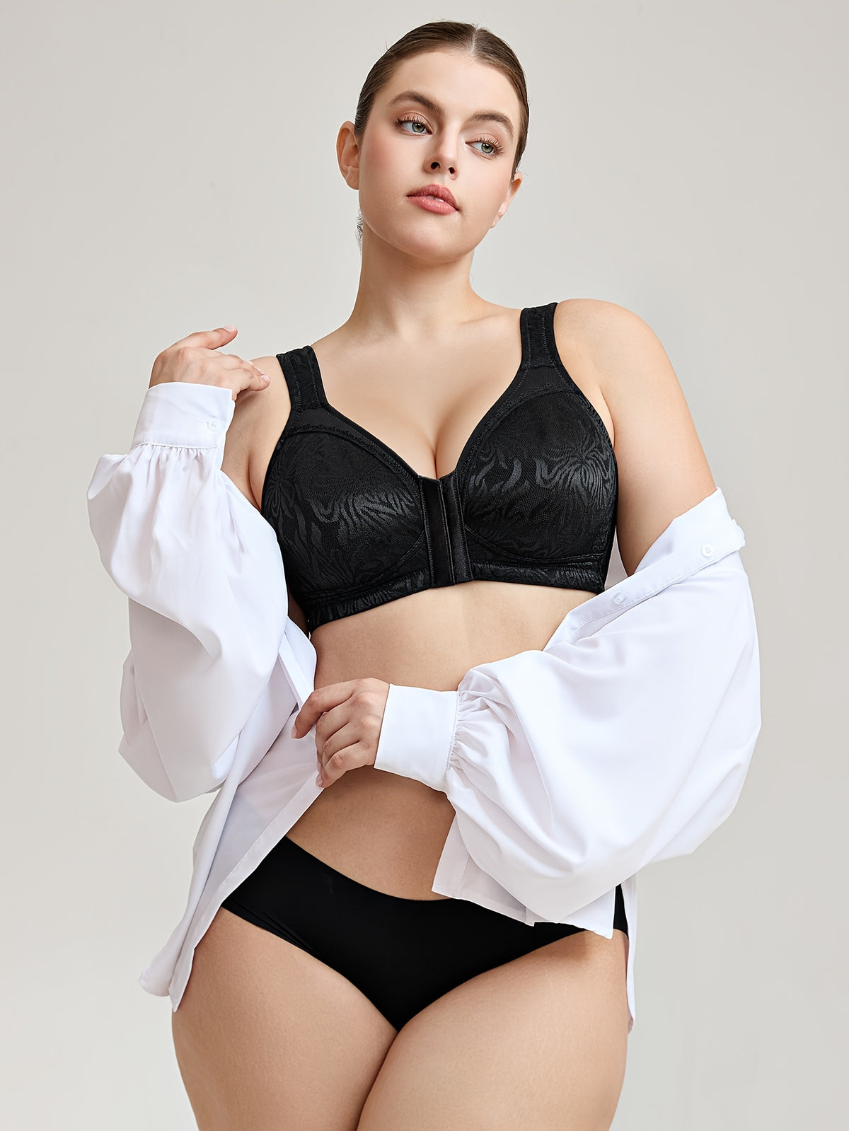 Soutien-gorge grande taille — Noir tissé, ouverture avant