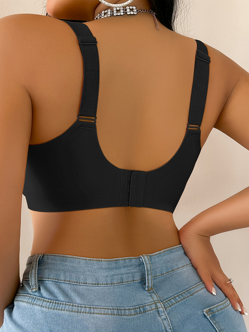 Soutien-gorge sans armatures grande taille — Moulé sans couture