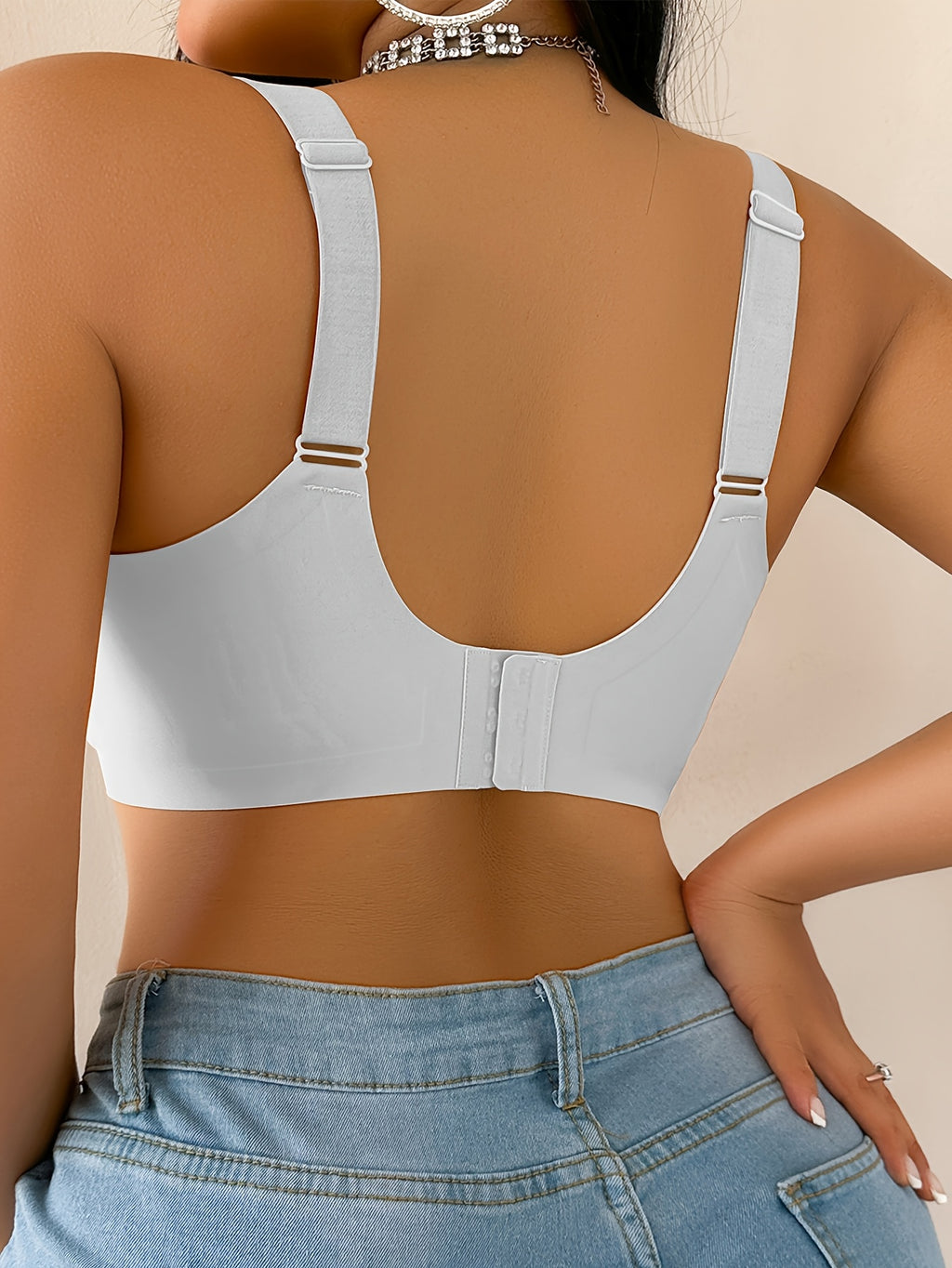Soutien-gorge sans armatures grande taille — Moulé sans couture