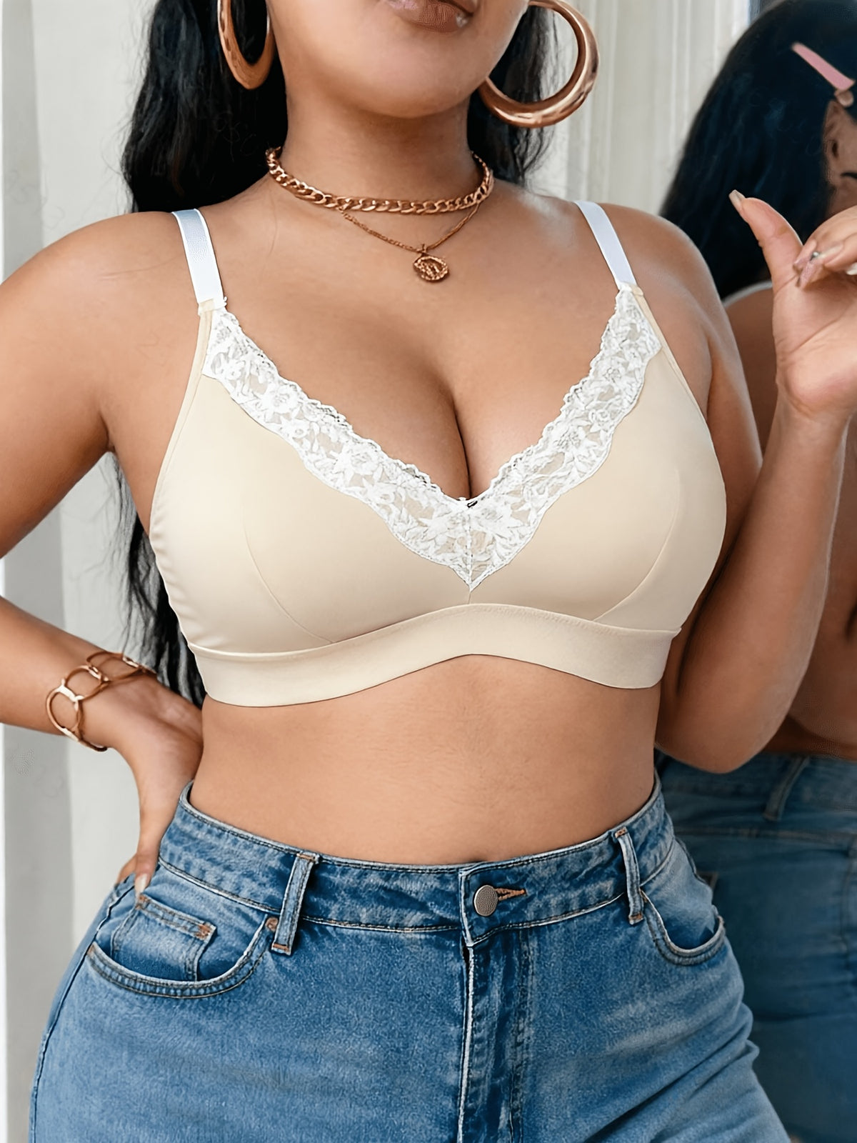 Soutien-gorge grande taille — Triangle beige, dentelle festonnée