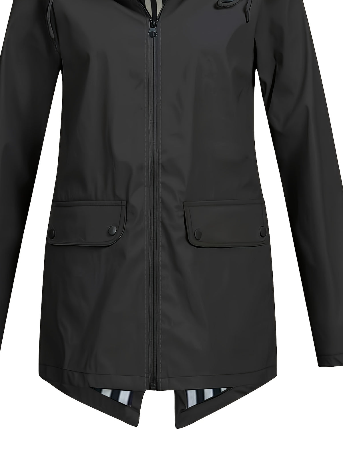 Veste grande taille, capuche, poches plaquées, esprit décontracté, détail du col