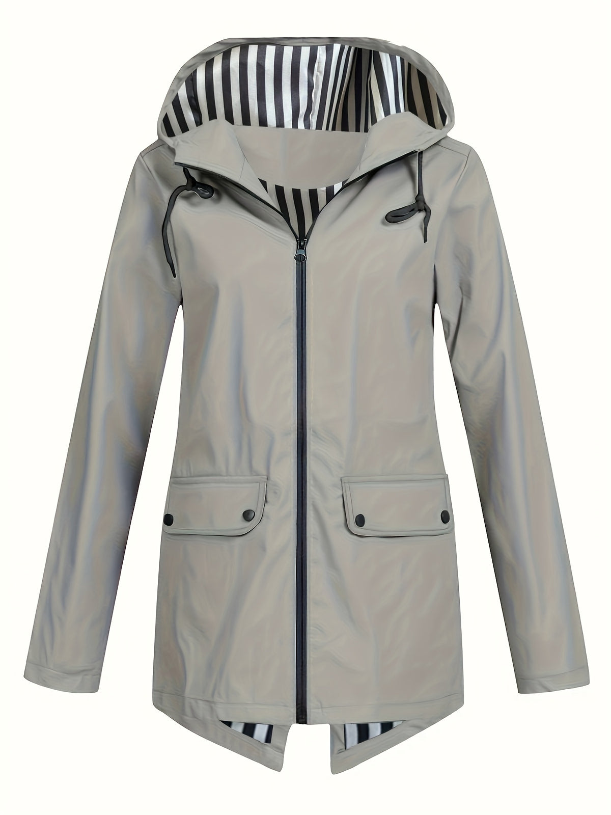 Veste grande taille, capuche, poches plaquées, esprit décontracté, détail du tissu