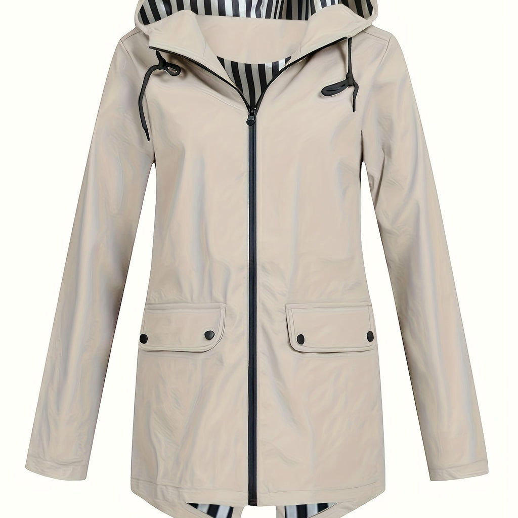Veste grande taille, capuche, poches plaquées, esprit décontracté, tissu opaque